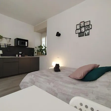 La Casa Di Oreno Apartment *