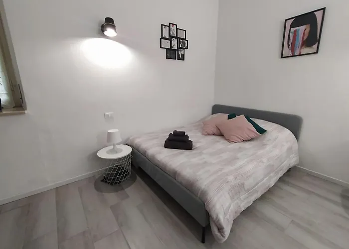 La Casa Di Oreno شقة فيميركاتي
